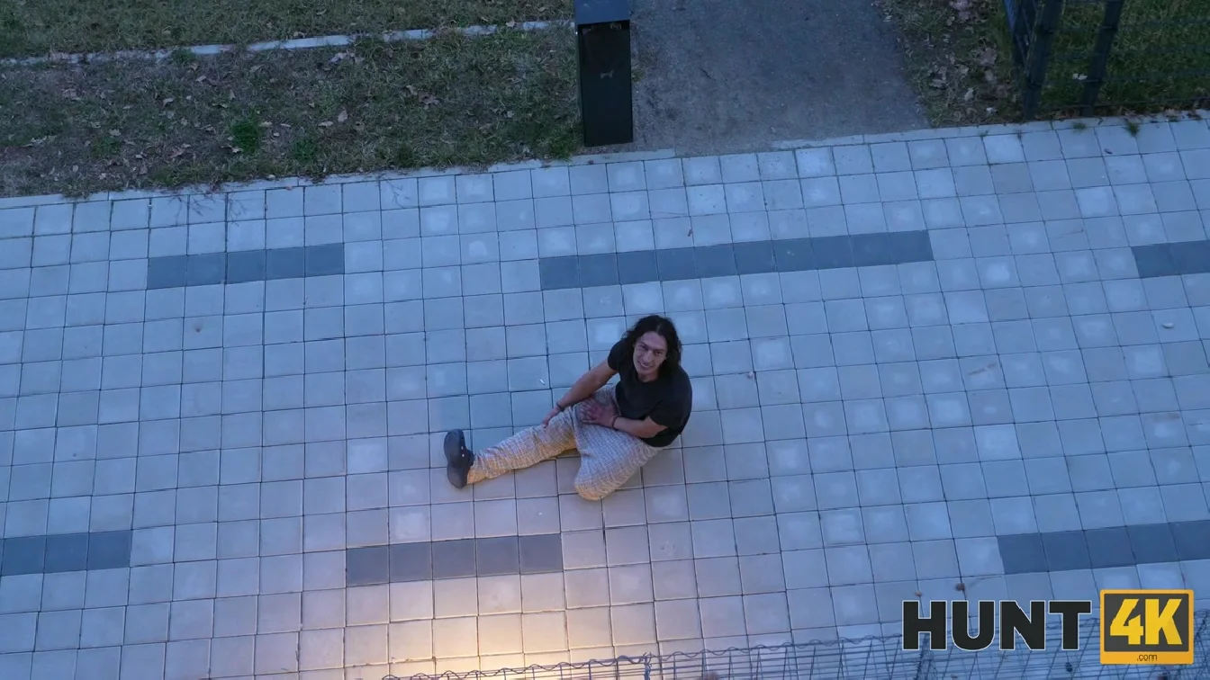 Preview of Hunt4K Vanessa Alessia XXX